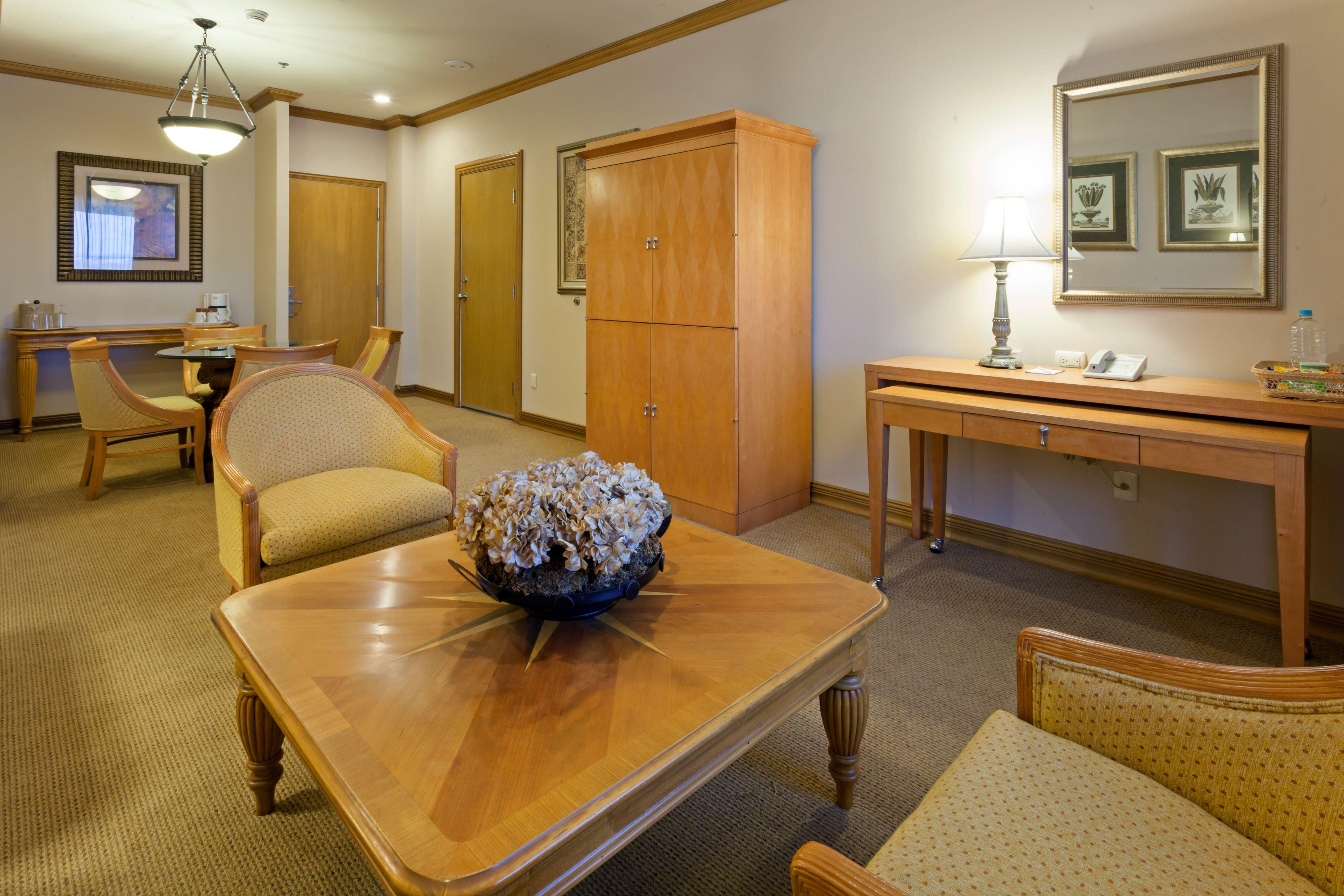 Crowne Plaza Torreon By Ihg Hotel Ngoại thất bức ảnh